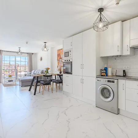 Luxurious Granada Park Retreat * לוס כריסטיאנוס