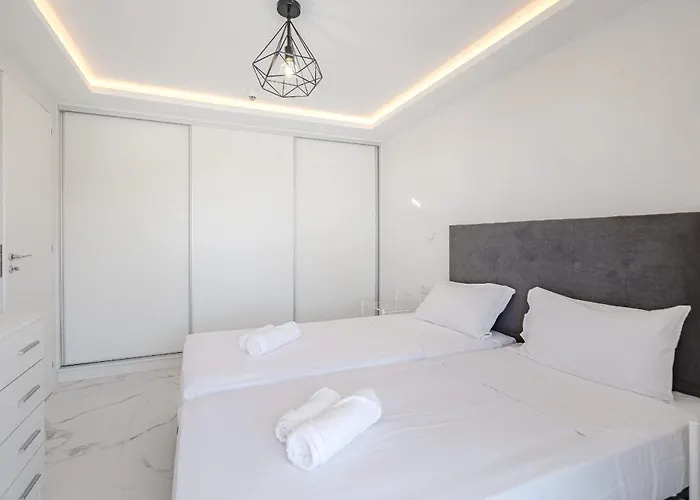 アパート Luxurious Granada Park Retreat ロスクリスティアーノス