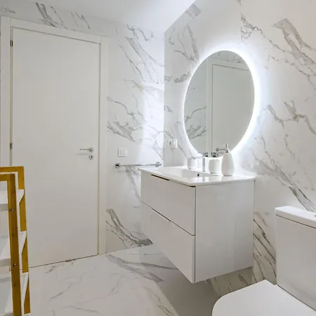 Apartment Luxurious Granada Park Retreat *