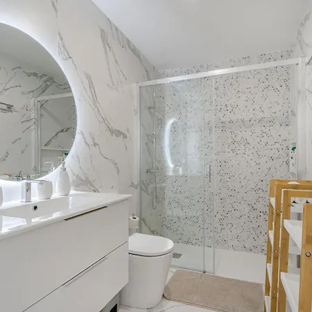 Lejlighed Luxurious Granada Park Retreat Los Cristianos (Tenerife)