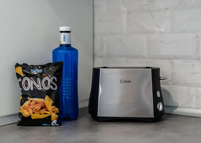 Luxurious Granada Park Retreat 洛斯克里斯蒂亚诺斯