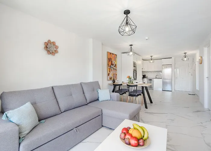 Luxurious Granada Park Retreat * 로스크리스티아노스