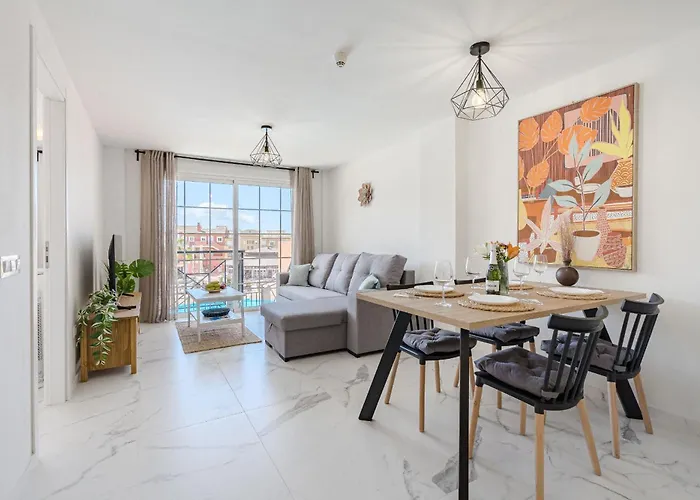 Luxurious Granada Park Retreat 아파트 *